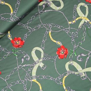 Satin - Ketten mit Blüten