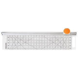 Fiskars - 2-in-1 Rollmesser - 45 mm &amp; Lineal 6&quot;x24&quot;